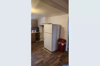 1433 NW 17th St, Lincoln City, OR 97367 - Photo 27