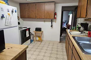 1433 NW 17th St, Lincoln City, OR 97367 - Photo 9