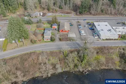 300 NW Santiam Bl, Mill City, OR 97360 - Photo 47