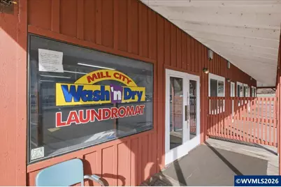 300 NW Santiam Bl, Mill City, OR 97360 - Photo 29