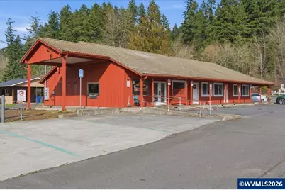 300 NW Santiam Bl, Mill City, OR 97360 - Photo 5