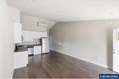 300 NW Santiam Bl, Mill City, OR 97360 - Photo 17