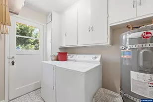 460 Rosemont Ave NW, Salem, OR 97304 - Photo 11