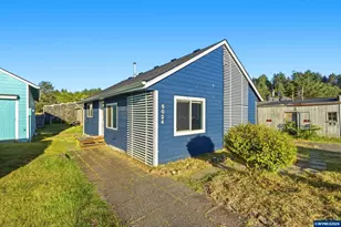 5024 SE Jetty Ave, Lincoln City, OR 97367 - Photo 1