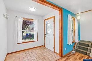1118 Park Ave NE, Salem, OR 97301 - Photo 5