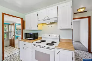 1118 Park Ave NE, Salem, OR 97301 - Photo 15