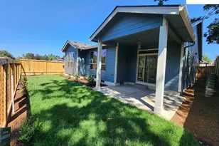 Model D NW Coast Mountain Dr, Dallas, OR 97338 - Photo 43