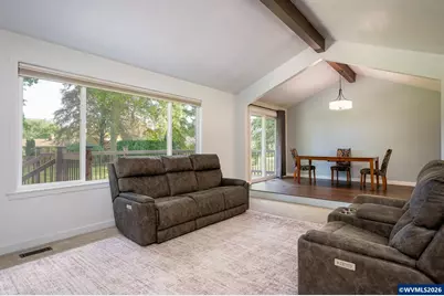 2725 SE Hollyhock Ct, Hillsboro, OR 97123 - Photo 5