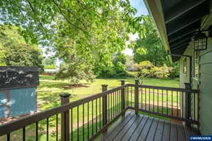 2725 SE Hollyhock Ct, Hillsboro, OR 97123 - Photo 13