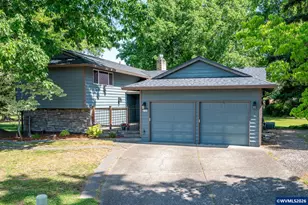 2725 SE Hollyhock Ct, Hillsboro, OR 97123 - Photo 1