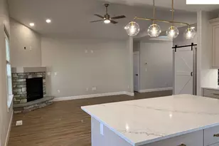 Model E NW Coast Mountain Dr, Dallas, OR 97338 - Photo 19