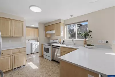 5276 SW Meridian Pl, Corvallis, OR 97333 - Photo 15