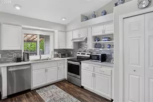 4037 Lansdowne Ct NE, Salem, OR 97305 - Photo 9