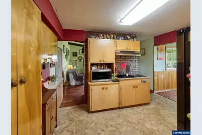 5724 Anderson Rd S, Aurora, OR 97002 - Photo 5
