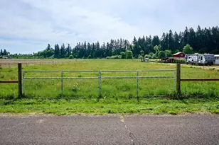 5724 Anderson Rd S, Aurora, OR 97002 - Photo 23