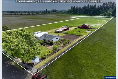 5724 Anderson Rd S, Aurora, OR 97002 - Photo 37