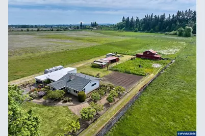 5724 Anderson Rd S, Aurora, OR 97002 - Photo 1