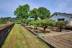 5724 Anderson Rd S, Aurora, OR 97002 - Photo 27