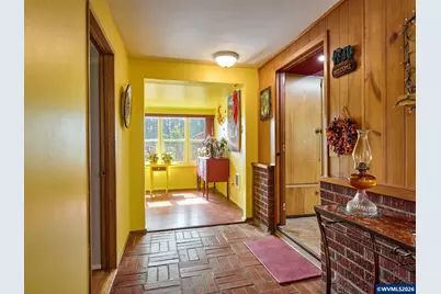 5724 Anderson Rd S, Aurora, OR 97002 - Photo 5