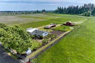 5724 Anderson Rd S, Aurora, OR 97002 - Photo 39