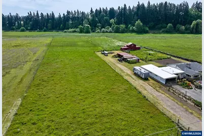 5724 Anderson Rd S, Aurora, OR 97002 - Photo 43