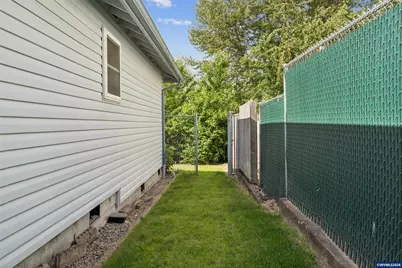2245 Rock Ledge Dr NE, Keizer, OR 97303 - Photo 39
