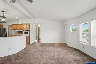 3946 Willamette Ave SE, Albany, OR 97322 - Photo 7