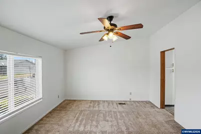 3946 Willamette Av SE, Albany, OR 97322 - Photo 19