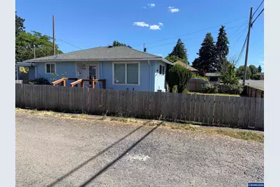 1675 S 2nd (Unit A) St, Lebanon, OR 97355 - Photo 1