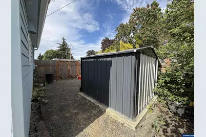 1675 S Second (Unit A) St, Lebanon, OR 97355 - Photo 25