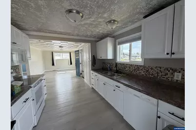 1675 S Second (Unit A) St, Lebanon, OR 97355 - Photo 5