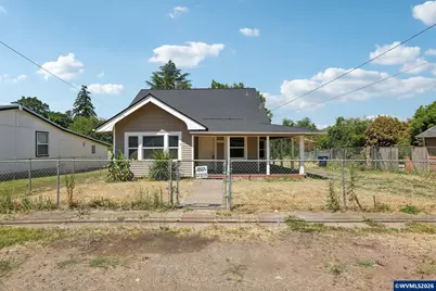 430 Log Cabin St, Independence, OR 97351 - Photo 1