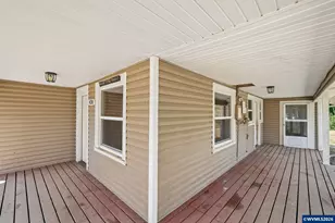 430 Log Cabin St, Independence, OR 97351 - Photo 7