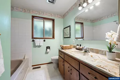90402 Marcola Rd, Springfield, OR 97478 - Photo 29