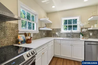 460 Mission St SE, Salem, OR 97302 - Photo 21