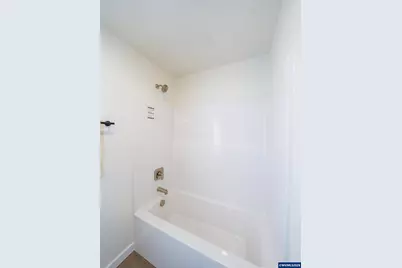 729 Periander Wy, Harrisburg, OR 97352 - Photo 19