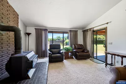 588 SE Kingwood Av, Mill City, OR 97360 - Photo 25
