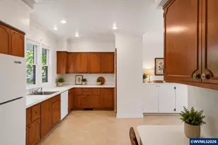 883 High St SE, Salem, OR 97302 - Photo 15