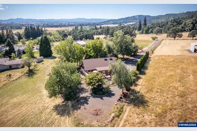 10232 Liberty Rd S, Salem, OR 97306 - Photo 39