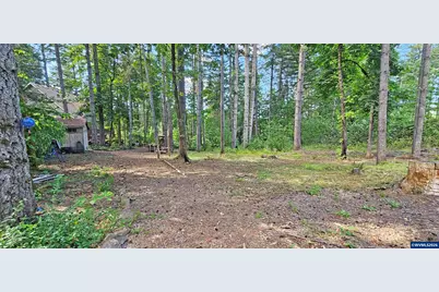 40357 Hilltop Dr, Lebanon, OR 97355 - Photo 13