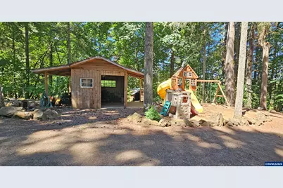 40357 Hilltop Dr, Lebanon, OR 97355 - Photo 41