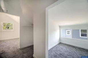 170 23rd St NE, Salem, OR 97301 - Photo 27