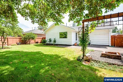 320 S 7th St, Lebanon, OR 97355 - Photo 39