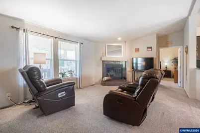 5422 Portland Rd NE #130, Salem, OR 97305 - Photo 13
