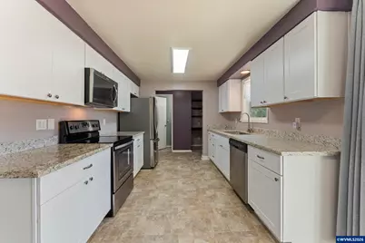 418 Browning Av SE, Salem, OR 97302 - Photo 11