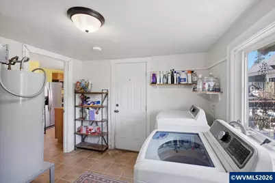4198 Market St NE, Salem, OR 97301 - Photo 21