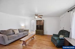 4198 Market St NE, Salem, OR 97301 - Photo 9