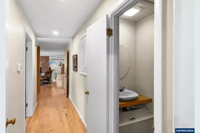 925 15th St NE, Salem, OR 97301 - Photo 13