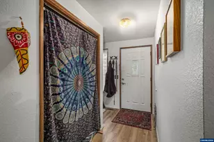 3113 Jackson St SE, Albany, OR 97322 - Photo 7