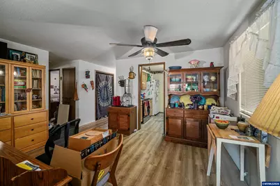 3113 Jackson St SE, Albany, OR 97322 - Photo 13